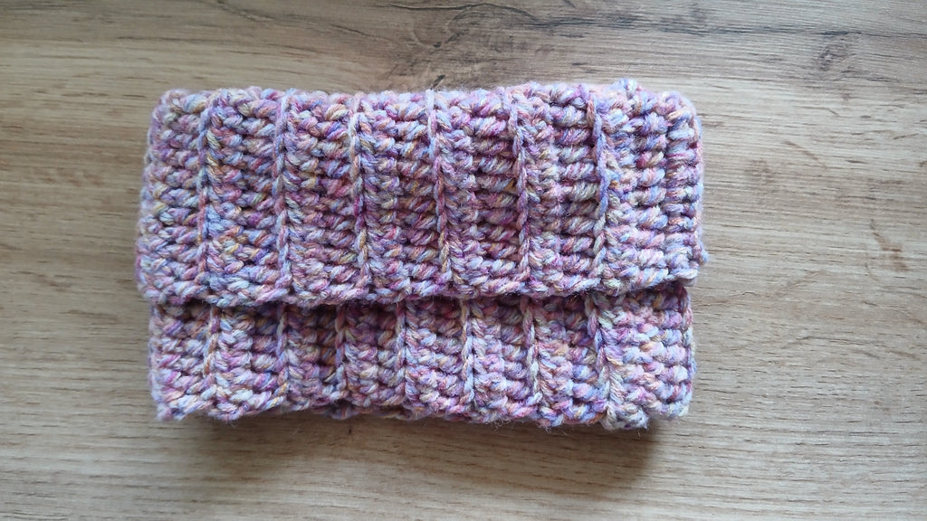 Gebreide hondensjaal – Roze
